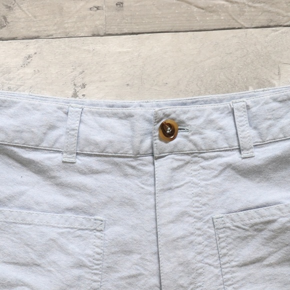 A.P.C. LIGHT BLUE COTTON MID-RISE SHORTS - Picture 4 of 7